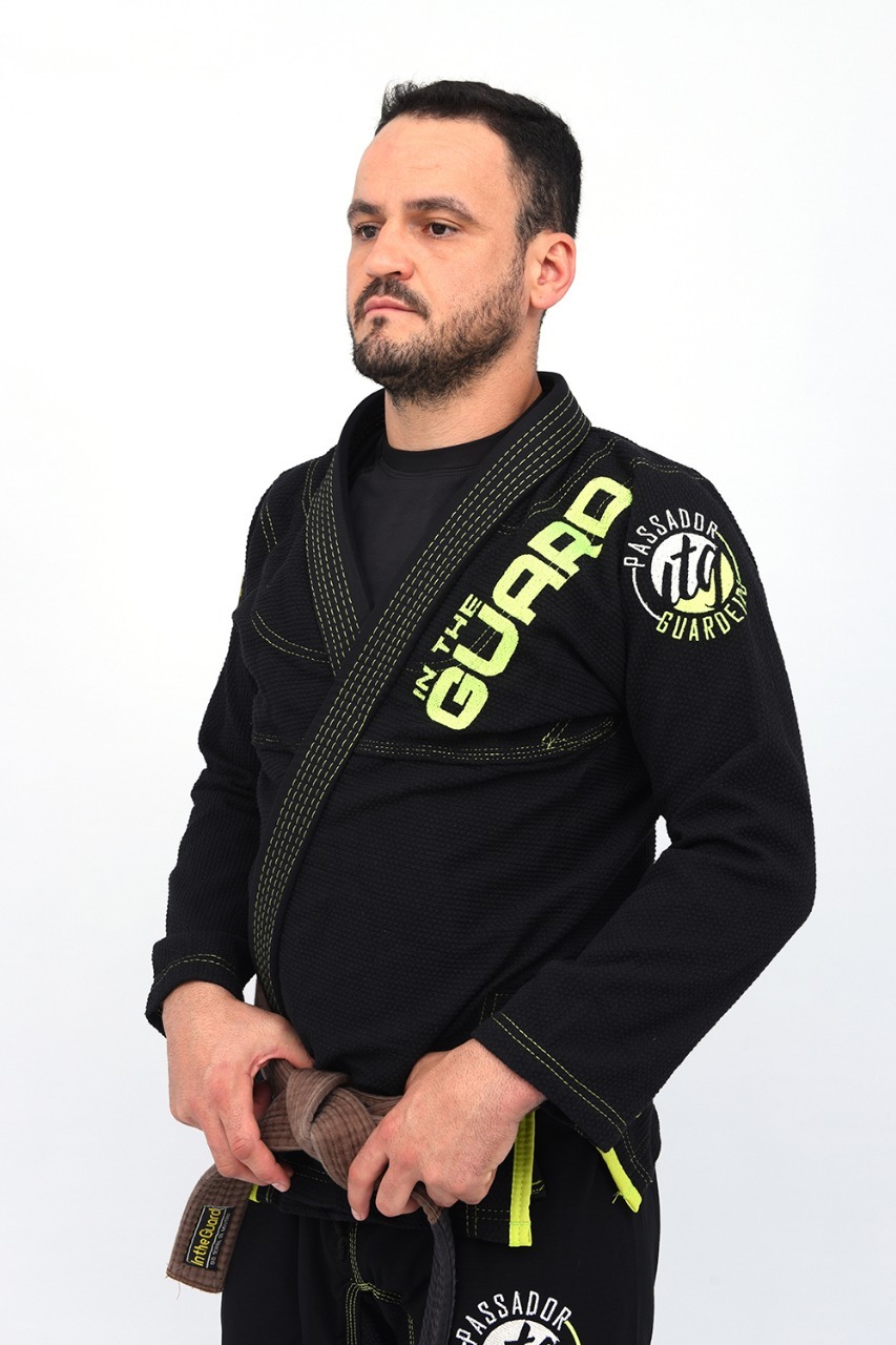 Kimono In The Guard Green Preto OUTLET 