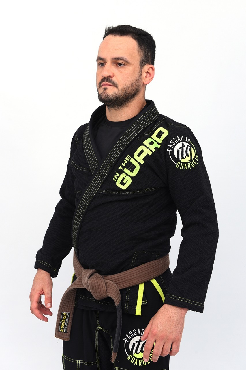 Kimono In The Guard Green Preto OUTLET 